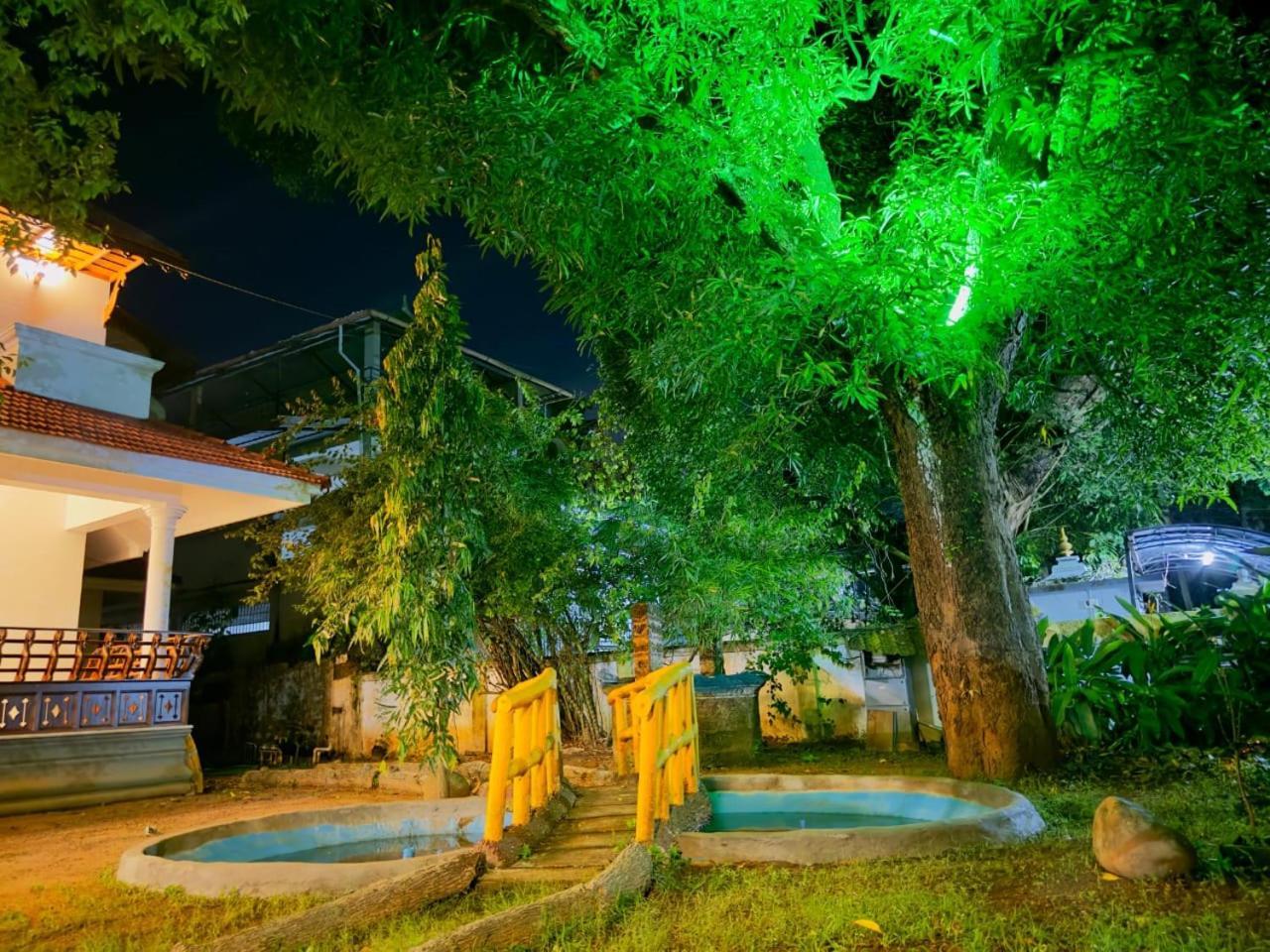 Dream Palace Alappuzha 外观 照片