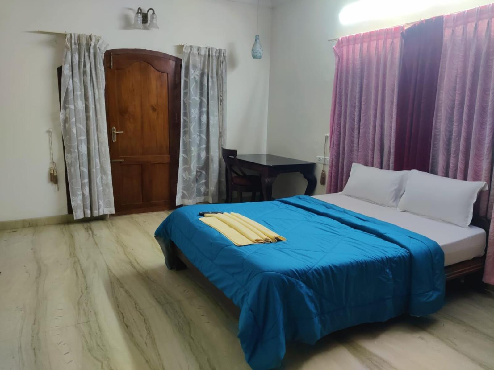 Dream Palace Alappuzha 外观 照片