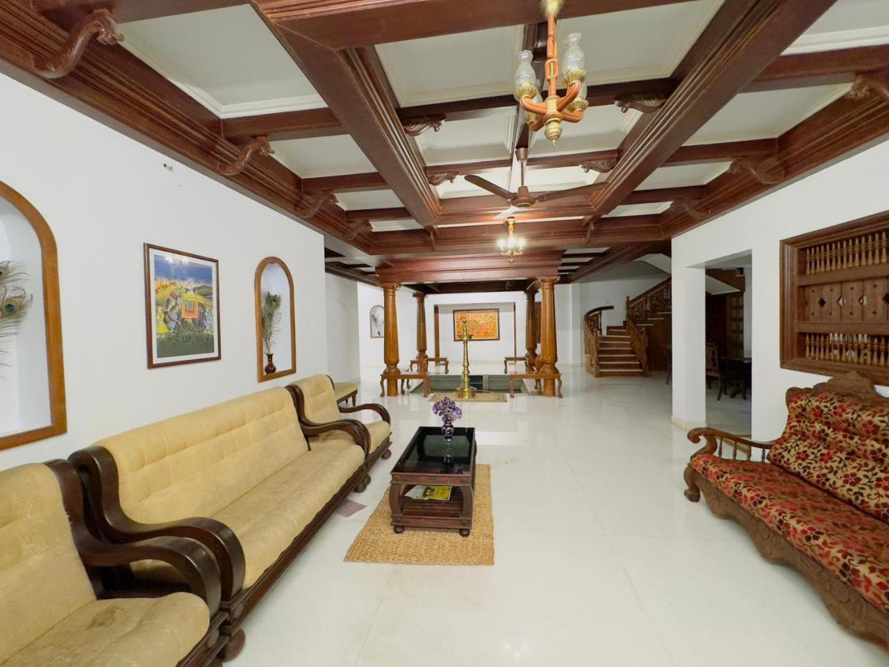 Dream Palace Alappuzha 外观 照片